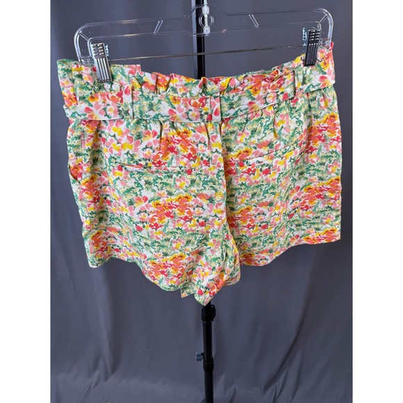Loft Floral Paperbag Shorts Size Medium - Picture 2 of 7